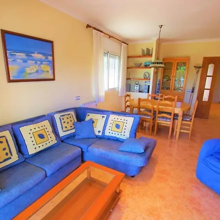 V&v Lloret-villa Jordi Con Aire Acondicionado, Mesa Ping-pong, Piscina, Barbacoa!! * Lloret de Mar