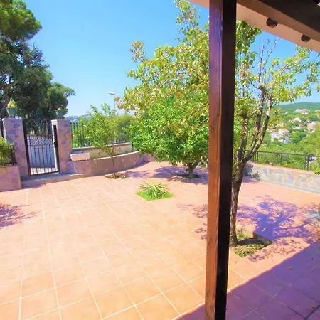 V&v Lloret-villa Jordi Con Aire Acondicionado, Mesa Ping-pong, Piscina, Barbacoa!! Villa Lloret de Mar