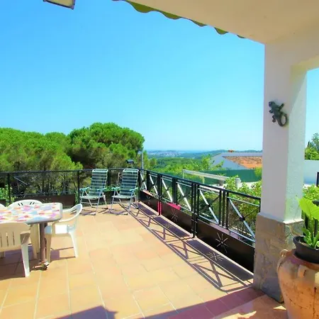 V&v Lloret-villa Jordi Con Aire Acondicionado, Mesa Ping-pong, Piscina, Barbacoa!! Lloret de Mar