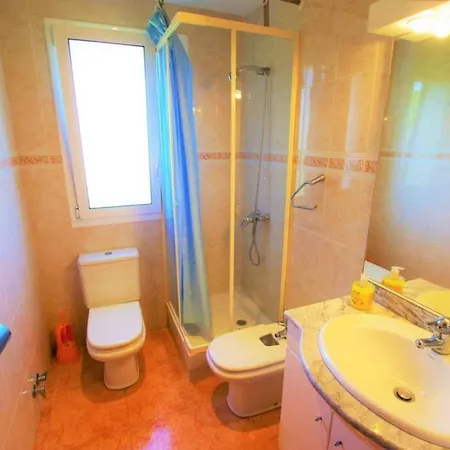 Villa V&v Lloret-villa Jordi Con Aire Acondicionado, Mesa Ping-pong, Piscina, Barbacoa!! *