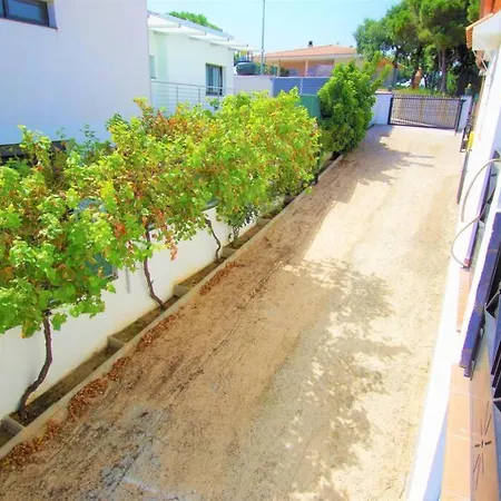 Villa V&v Lloret-villa Jordi Con Aire Acondicionado, Mesa Ping-pong, Piscina, Barbacoa!!