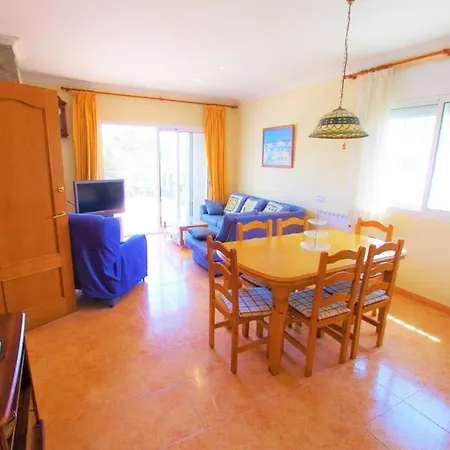 V&v Lloret-villa Jordi Con Aire Acondicionado, Mesa Ping-pong, Piscina, Barbacoa!! Lloret de Mar