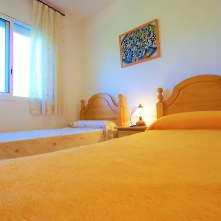 V&v Lloret-villa Jordi Con Aire Acondicionado, Mesa Ping-pong, Piscina, Barbacoa!! * Lloret de Mar