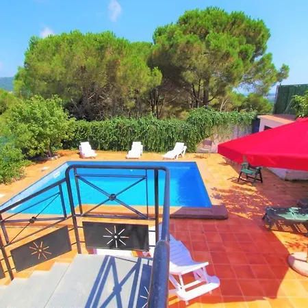 Villa V&v Lloret-villa Jordi Con Aire Acondicionado, Mesa Ping-pong, Piscina, Barbacoa!! Lloret de Mar