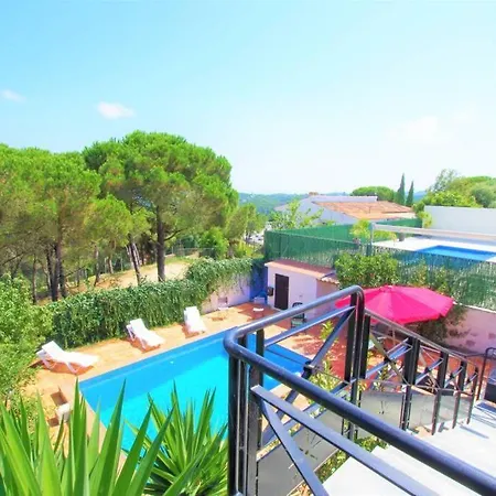 Villa V&v Lloret-villa Jordi Con Aire Acondicionado, Mesa Ping-pong, Piscina, Barbacoa!! Lloret de Mar